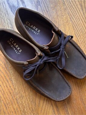 The Original Clarks Men’s Dark Brown Suede Wallabee-Style Loafers